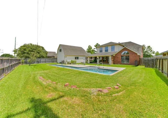Single family home for sale at 2614 Brahman Dr, Manvel, TX 77578 | MLS# 71817454 | Listing updated on 2026-10-09