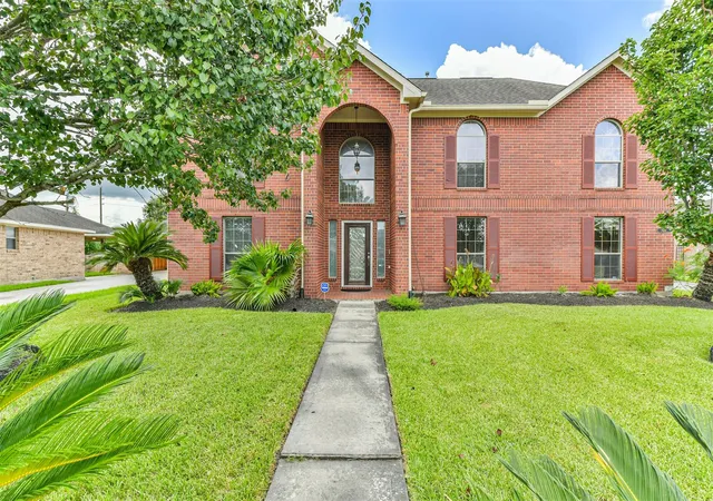 Single family home for sale at 2614 Brahman Dr, Manvel, TX 77578 | MLS# 71817454 | Listing updated on 2026-10-09