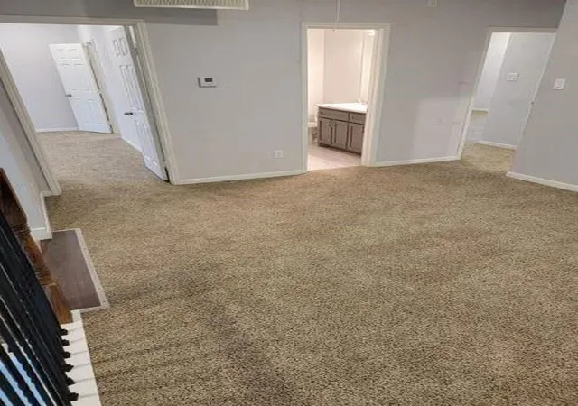 Photo 4 of Townhouse for sale at 8203 Oak Knoll Ln #B, Houston, TX 77028 | MLS# 9856374 | Listing updated on 2026-06-29