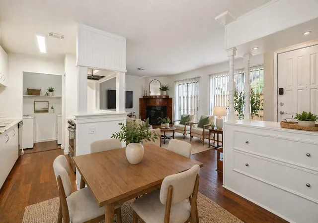 3rd image of 3606 Ocee St, Houston, TX 77063 | MLS# 9927366