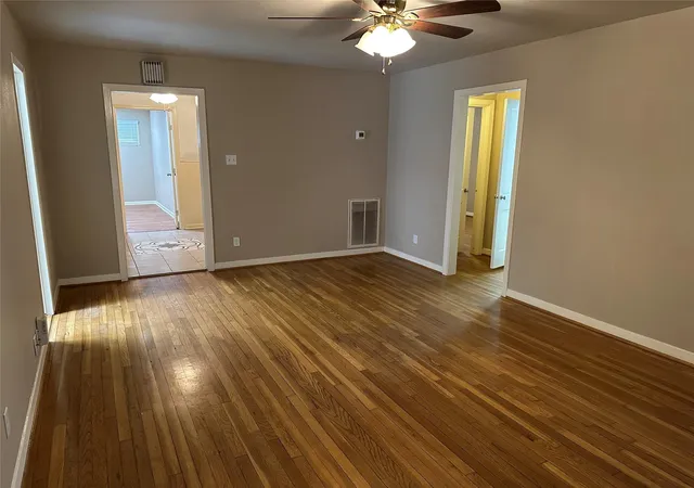 3rd image of 4214 Gano St, Houston, TX 77009 | MLS# 30801778