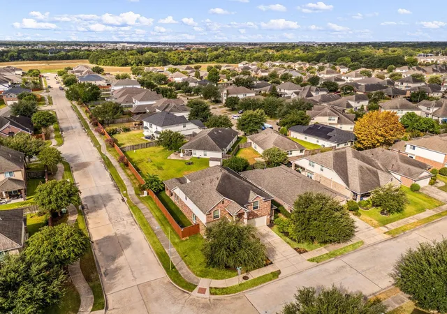 Photo 3 of Single family home for sale at 25103 Ginger Ranch Dr, Katy, TX 77494 | MLS# 25931831 | Listing updated on 2026-09-13