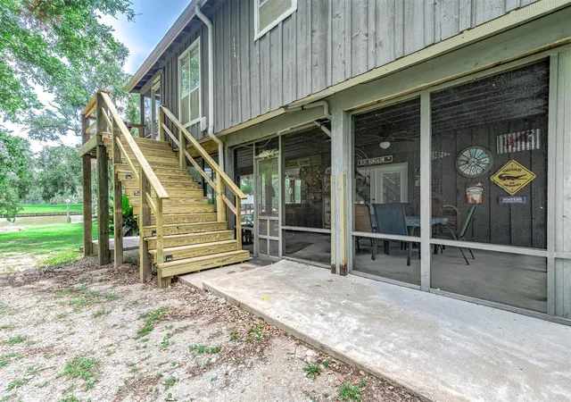 4th image of 134 Private Road 652, Bay City, TX 77414 | MLS# 25492224