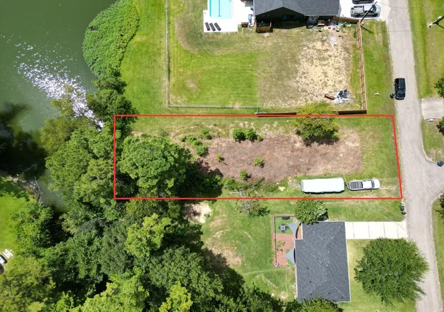 Photo 1 of Land for sale at 0 Tri Lakes Rd, Montgomery, TX 77316 | MLS# 52609016 | Listing updated on 2026-07-16