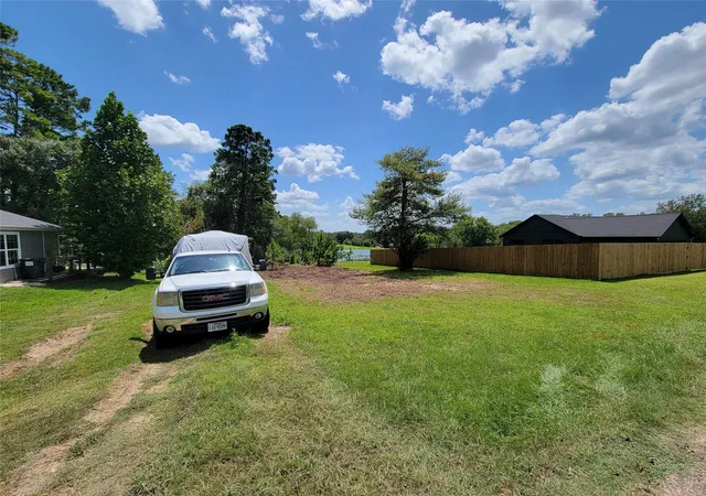Photo 3 of Land for sale at 0 Tri Lakes Rd, Montgomery, TX 77316 | MLS# 52609016 | Listing updated on 2026-07-16