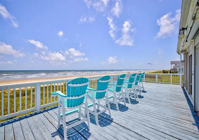 Photo 1 of Single family home for sale at 21220 Gulf Dr, Galveston, TX 77554 | MLS# 5416575 | Listing updated on 2026-09-27