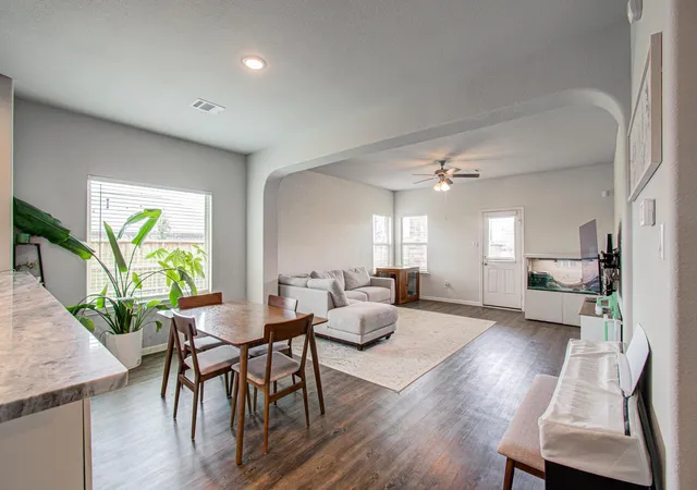 Photo 3 of Single family home for sale at 10535 Amador Peak Dr, Rosharon, TX 77583 | MLS# 27623513 | Listing updated on 2026-10-03