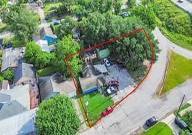 2nd image of 7317 Palestine St, Houston, TX 77020 | MLS# 5094852