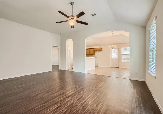 Photo 4 of Single family home for sale at 2000 Briar Grv Dr, Conroe, TX 77301 | MLS# 49350631 | Listing updated on 2026-08-18