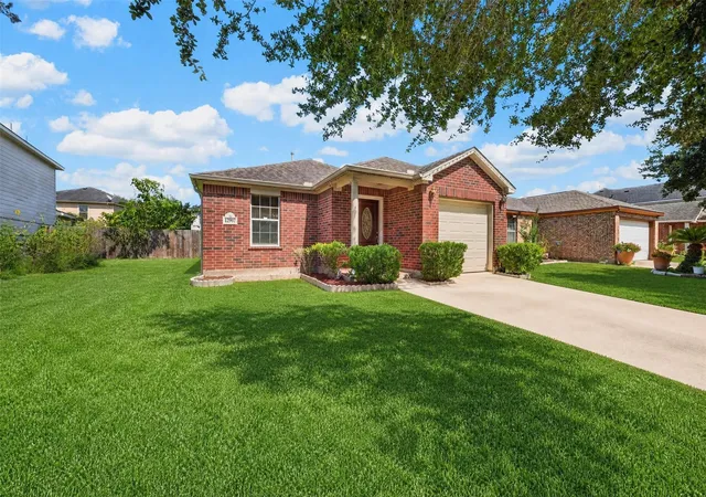 Photo 3 of Sale Pending at 12907 Arnage Ln, Houston, TX 77085 | MLS# 22350316 | Listing updated on 2026-09-26