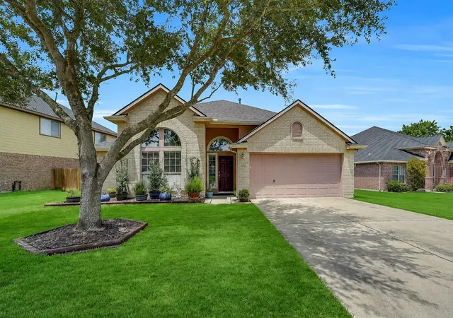 Photo 1 of Single family home for sale at 7306 Still Hvn Dr, Richmond, TX 77407 | MLS# 43500300 | Listing updated on 2026-09-03