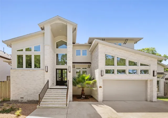 1st image of 2215 Macarthur St, Houston, TX 77030 | MLS# 50920212