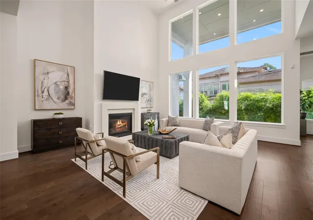 5th image of 2215 Macarthur St, Houston, TX 77030 | MLS# 50920212
