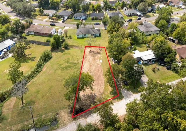 Photo 3 of Land for sale at Tbd Durrain Fry Rd, Baytown, TX 77520 | MLS# 40045631 | Listing updated on 2026-06-01