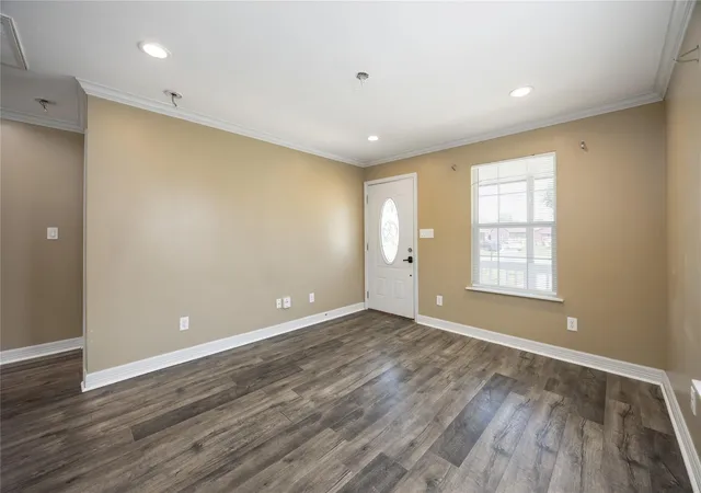 image of 3606 Chickering St, Houston, TX 77026 | MLS# 81027087