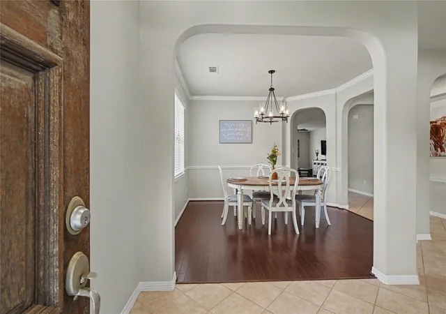 Photo 4 of Sale Pending at 2886 Milano Ln, League City, TX 77573 | MLS# 13690562 | Listing updated on 2026-09-08