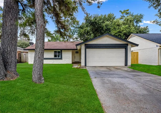 2nd image of 23323 Birnam Wood Blvd, Spring, TX 77373 | MLS# 49325507