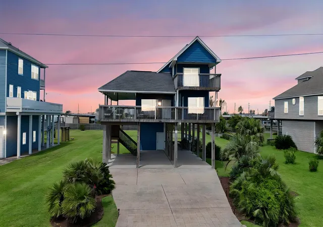 1st image of 18115 Shaman Dr, Galveston, TX 77554 | MLS# 59509996