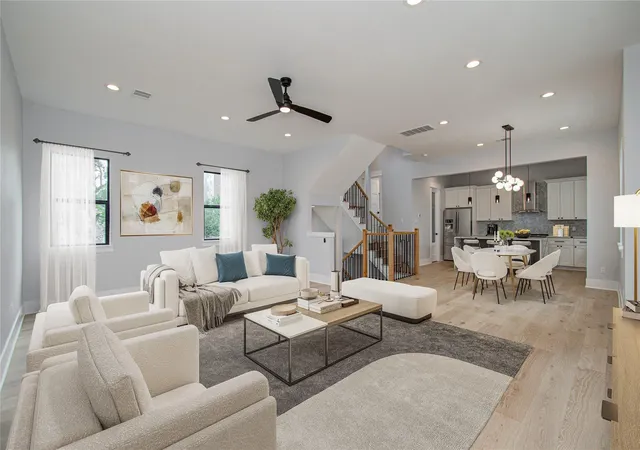 Photo 1 of Single family home for sale at 7016 Staffordshire Blvd #F, Houston, TX 77030 | MLS# 34246436 | Listing updated on 2026-09-10