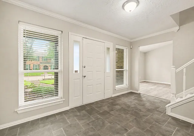 Photo 4 of Single family home for sale at 15703 Maple Manor Dr, Houston, TX 77095 | MLS# 17858931 | Listing updated on 2026-09-20