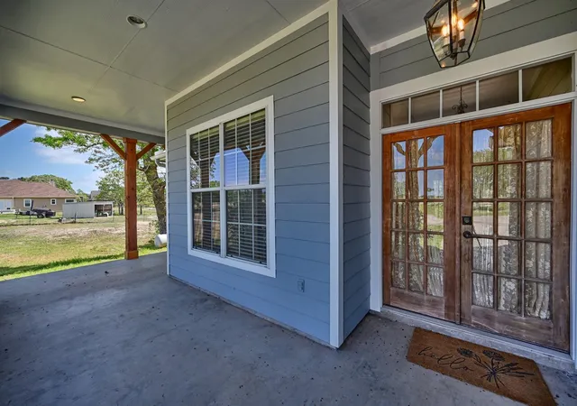 Homes for sale in Giddings, TX | 350 Owl Creek Rd, Giddings, TX 78942 | MLS# 68276005