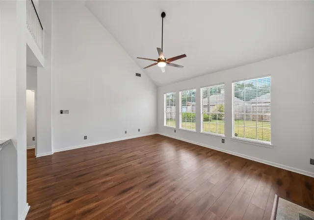 4th image of 1123 Summer Brk, Sugar Land, TX 77479 | MLS# 28372663