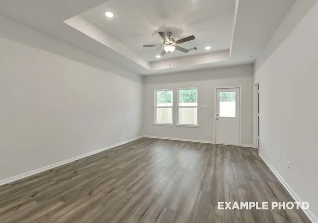 Photo 4 of Sale Pending at 8803 Robin Song Trl, Houston, TX 77078 | MLS# 16850669 | Listing updated on 2026-08-20