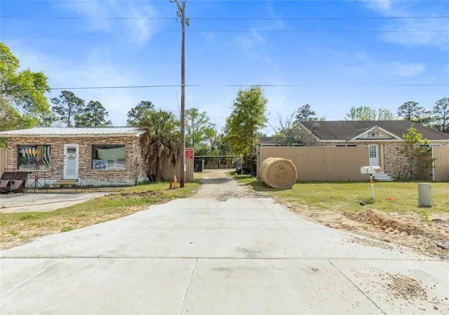 Homes for sale in Cleveland, TX | 22380/22300 Hwy 105 E, Cleveland, TX 77535 | MLS# 35235290