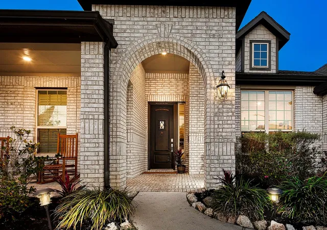 3rd image of 23415 Timberwood Grove Ct, New Caney, TX 77357 | MLS# 59827598