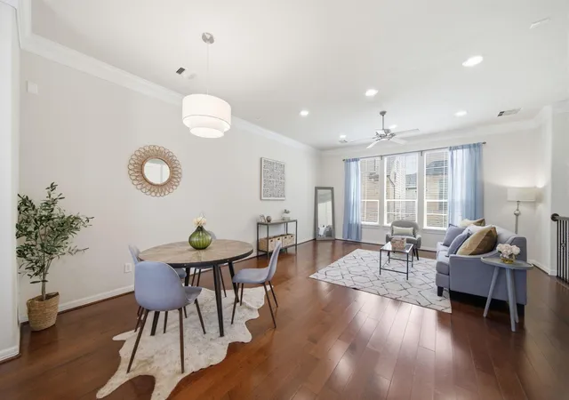 5th image of 6363 Fairdale Ln #L, Houston, TX 77057 | MLS# 49289679