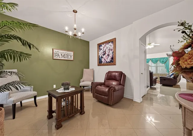 4th image of 1006 Cove Crest Trl, Fresno, TX 77545 | MLS# 38603394