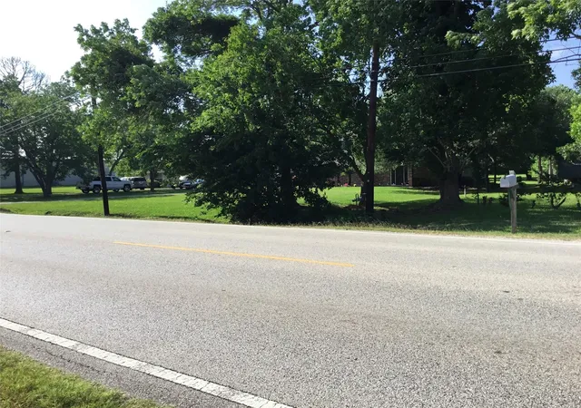 4th image of 1817 W Cedar Bayou Lynchburg Rd, Baytown, TX 77521 | MLS# 78025252