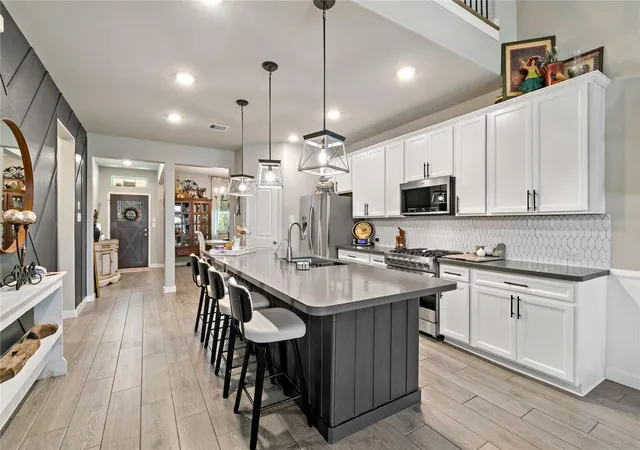 Photo 3 of Single family home for sale at 20014 Wild Horse Holw Ln, Tomball, TX 77377 | MLS# 16788865 | Listing updated on 2026-10-07