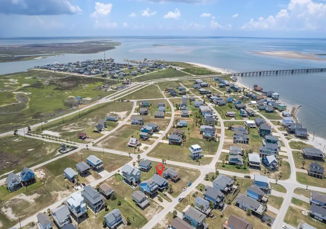 Homes for sale in Freeport, TX | 12927 Buccaneer Pkwy, Freeport, TX 77541 | MLS# 96088072