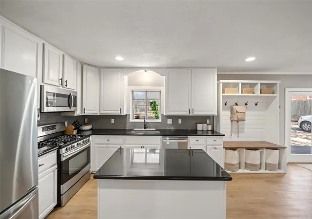 Photo 1 of Single family home for sale at 234 E Obryant St, Bellville, TX 77418 | MLS# 30455293 | Listing updated on 2026-08-23