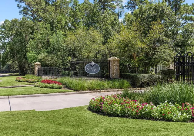 Photo 3 of Sale Pending at 34 Kingscote Wy, Spring, TX 77382 | MLS# 17921576 | Listing updated on 2026-10-05