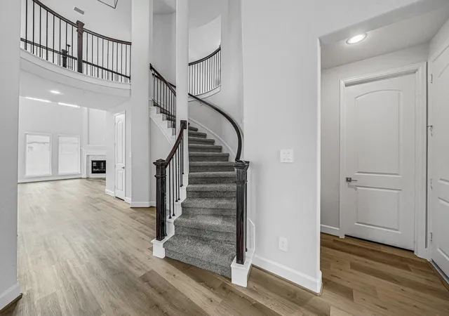 Photo 2 of Single family home for sale at 2010 Orchard Trl Ct, Missouri City, TX 77459 | MLS# 12013609 | Listing updated on 2026-09-17