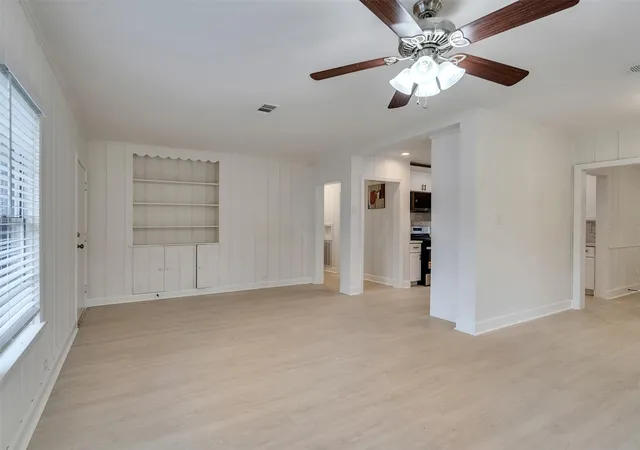 4th image of 1300 Brazos Street, Rosenberg, TX 77471 | MLS# 33667082