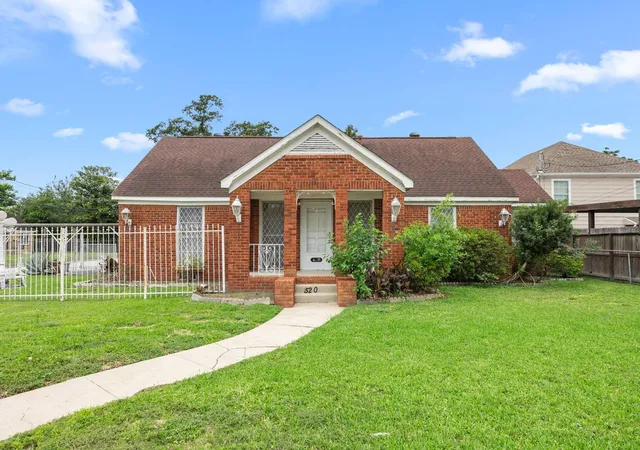 1st image of 5201 Irvington Blvd, Houston, TX 77009 | MLS# 80509446