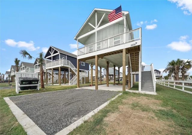Photo 2 of Single family home for sale at 1070 Cedar Ln, Gilchrist, TX 77617 | MLS# 56961037 | Listing updated on 2026-08-25
