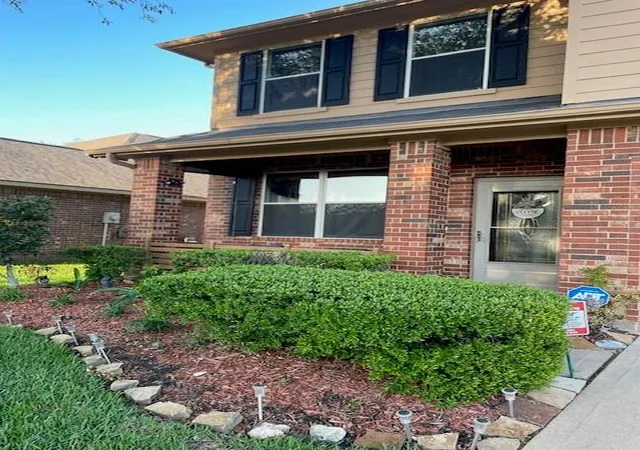 Photo 3 of Single family home for sale at 4611 Monarch Blue Ln, Fresno, TX 77545 | MLS# 66968787 | Listing updated on 2026-10-02