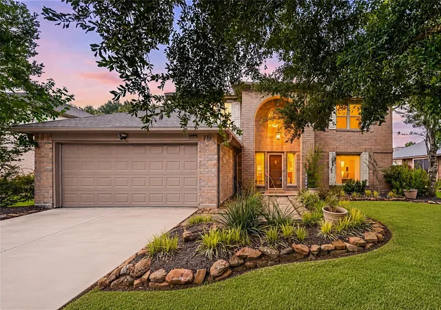 Homes for sale in Friendswood, TX | 1906 Coronado St, Friendswood, TX 77546 | MLS# 32372879