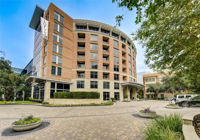 2nd image of 1901 Post Oak Blvd, Houston, TX 77056