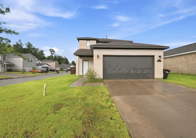 Photo 2 of Single family home for sale at 16603 Spirit St, Porter, TX 77365 | MLS# 58256176 | Listing updated on 2026-09-11