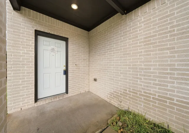 Photo 3 of Single family home for sale at 16603 Spirit St, Porter, TX 77365 | MLS# 58256176 | Listing updated on 2026-09-11