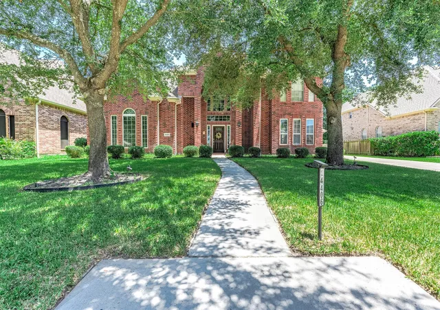 Photo 1 of Single family home for sale at 14406 Brentshire Ln, Houston, TX 77069 | MLS# 98874781 | Listing updated on 2026-07-27
