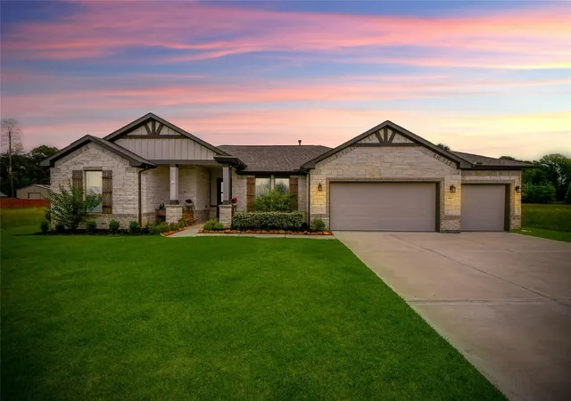 1st image of 160 Barton Pl Dr, Cleveland, TX 77327 | MLS# 54272745