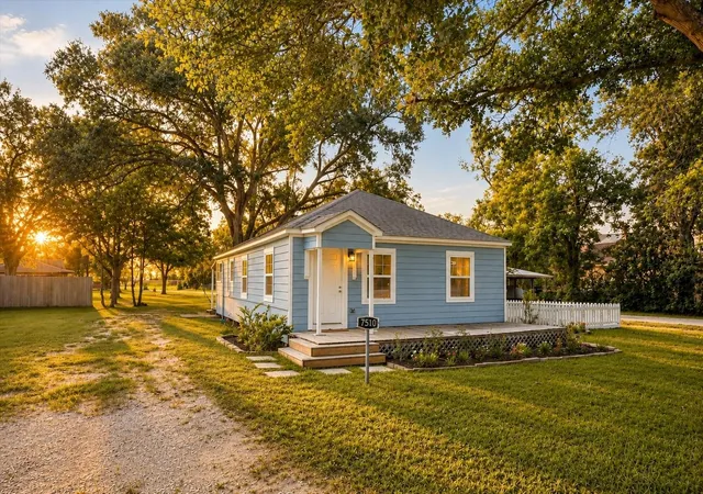 1st image of 7510 Hwy 60, Wallis, TX 77485 | MLS# 48176766