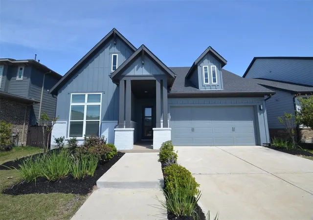 3rd image of 18422 Joyous Ln, Cypress, TX 77433 | MLS# 98017971