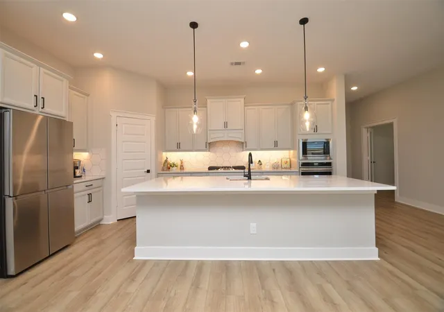 5th image of 18422 Joyous Ln, Cypress, TX 77433 | MLS# 98017971